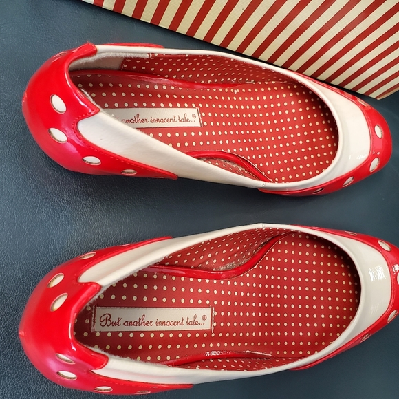 B.A.I.T. slip on low heel pumps - Picture 5 of 9